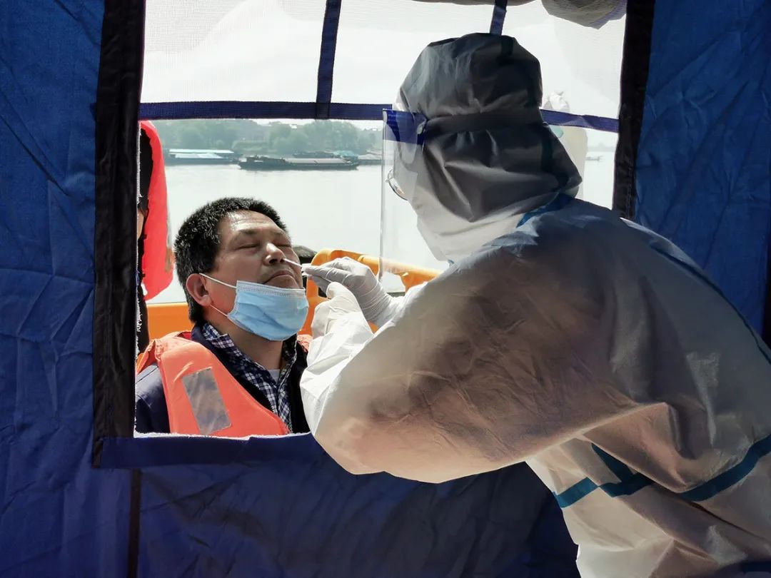 核酸检测抗原检测兰溪坚决守牢疫情防控水上防线