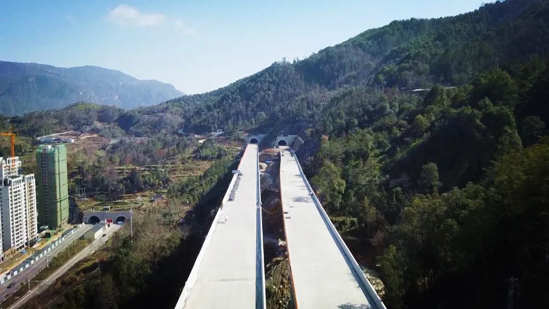 浙江最长隧道图片