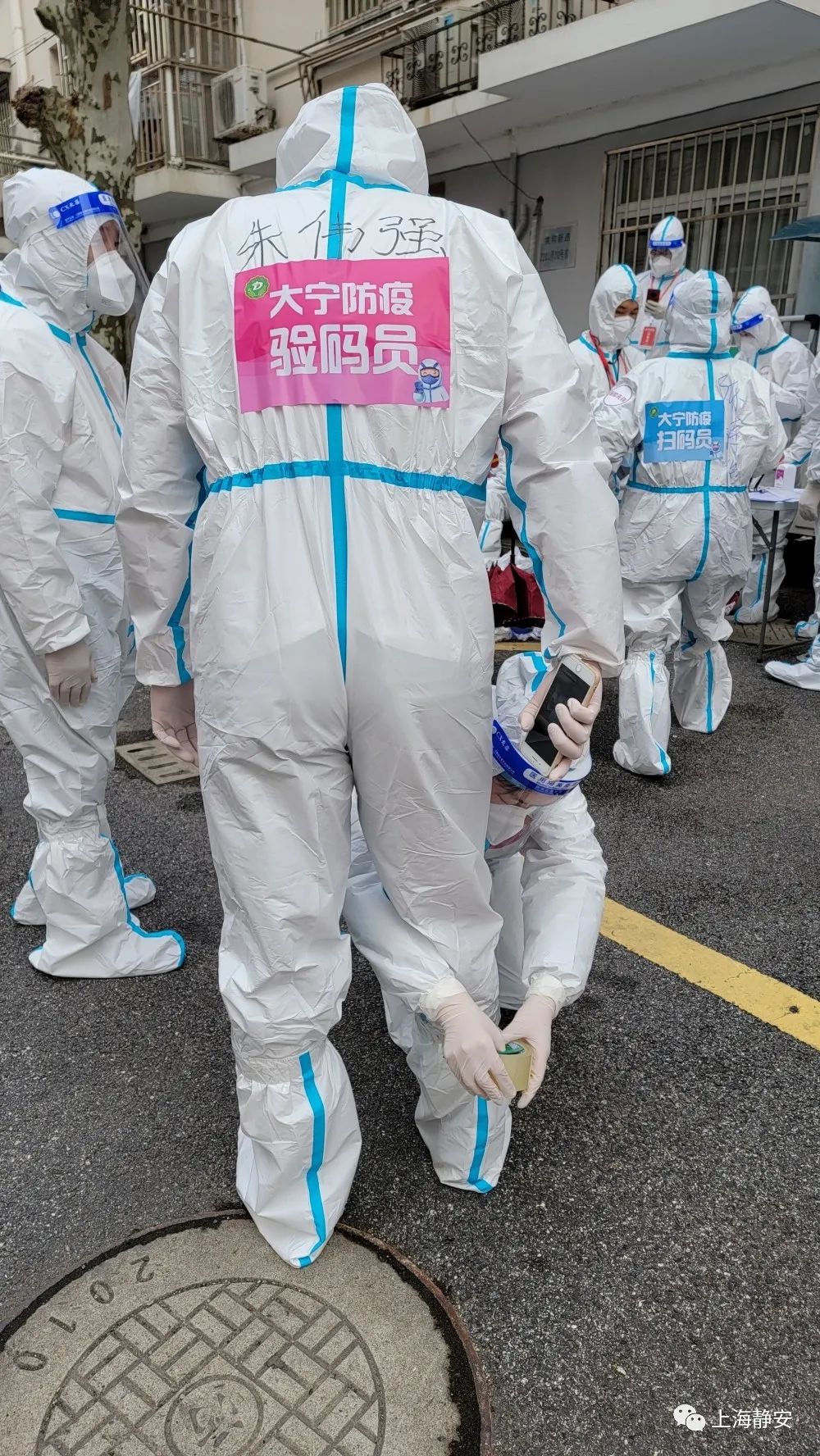 多图带你看最可爱的大白一样的防护服下不同色彩的ta们