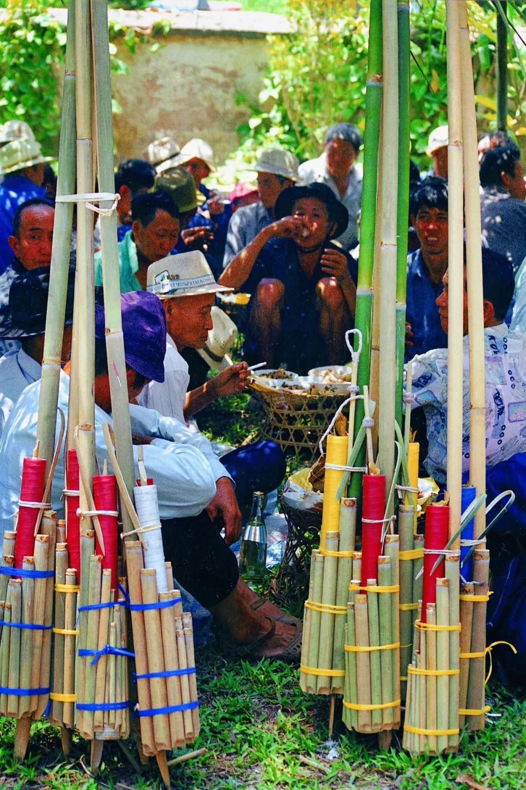 云过泼水节高升祈愿风调雨顺五谷丰登