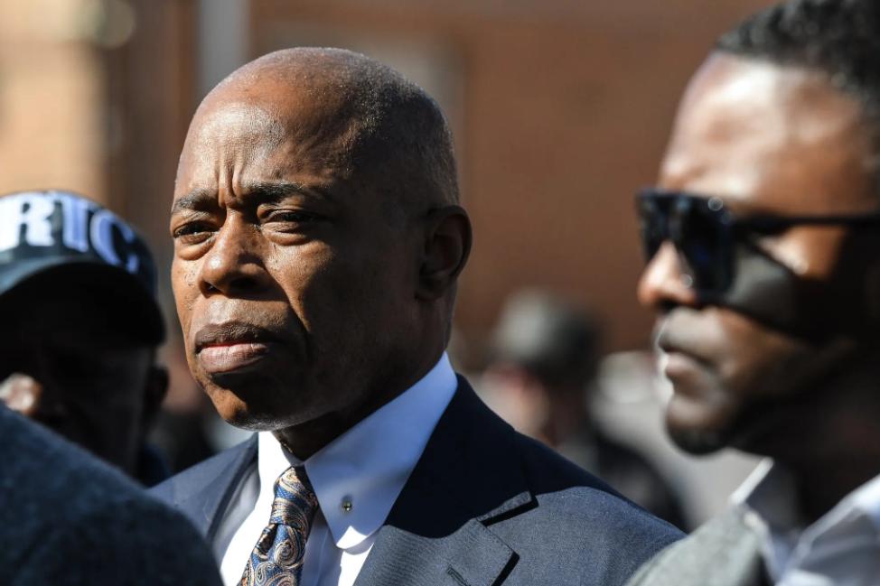 纽约市长亚当斯新冠阳性