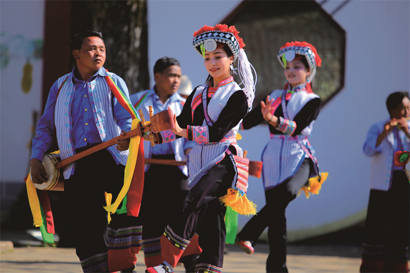 每个县市的民族语言有所区别,以上教学为元阳哈尼族,弥勒彝族阿细人