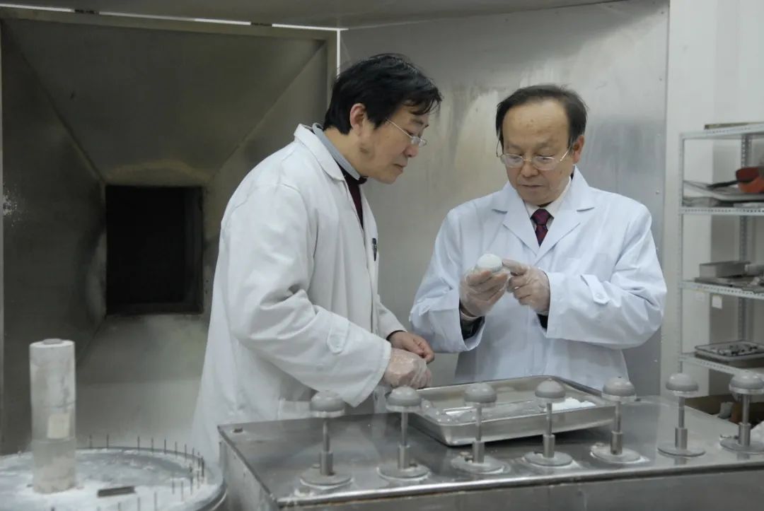 张兴栋拼搏不息只为世界领先