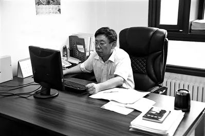 解放军报深度报道轻武器专家申文杰优秀事迹【兵器楷模 】_澎湃号·政务_澎湃新闻-The Paper