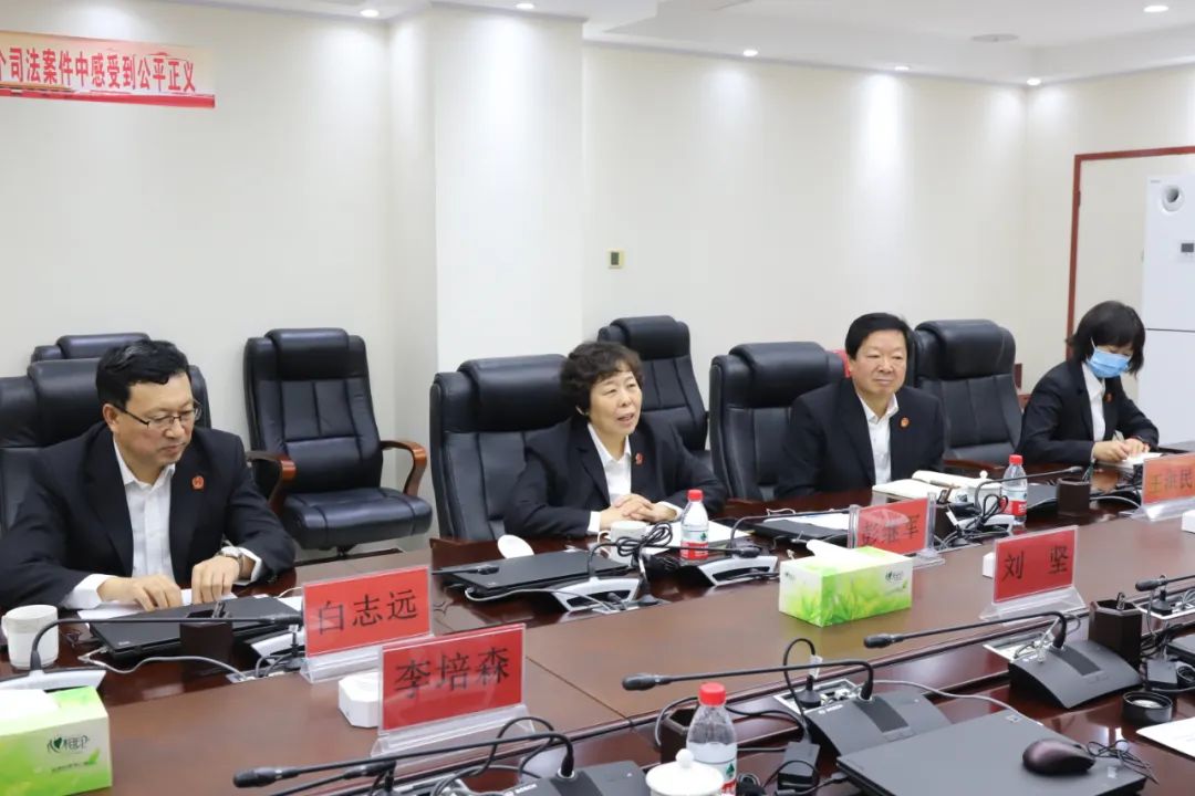 法院党组副书记,副院长彭继军,审判委员会专职委员王洪民,白志远参加