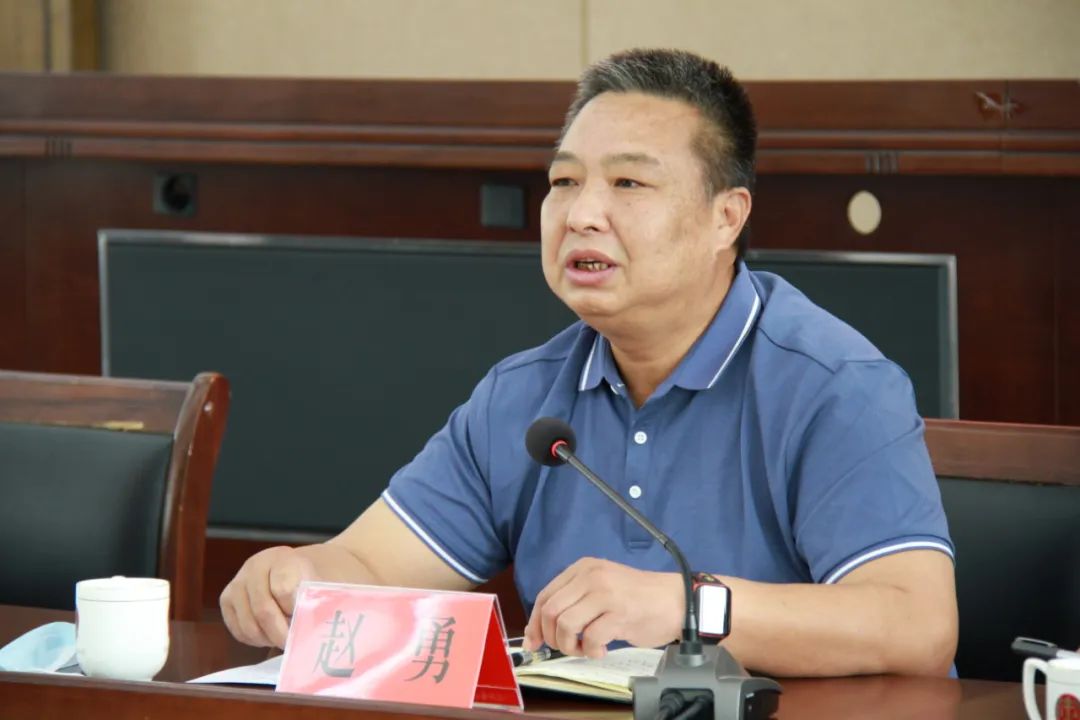 普洱市法院民商事案件片区调研座谈会在镇沅法院召开