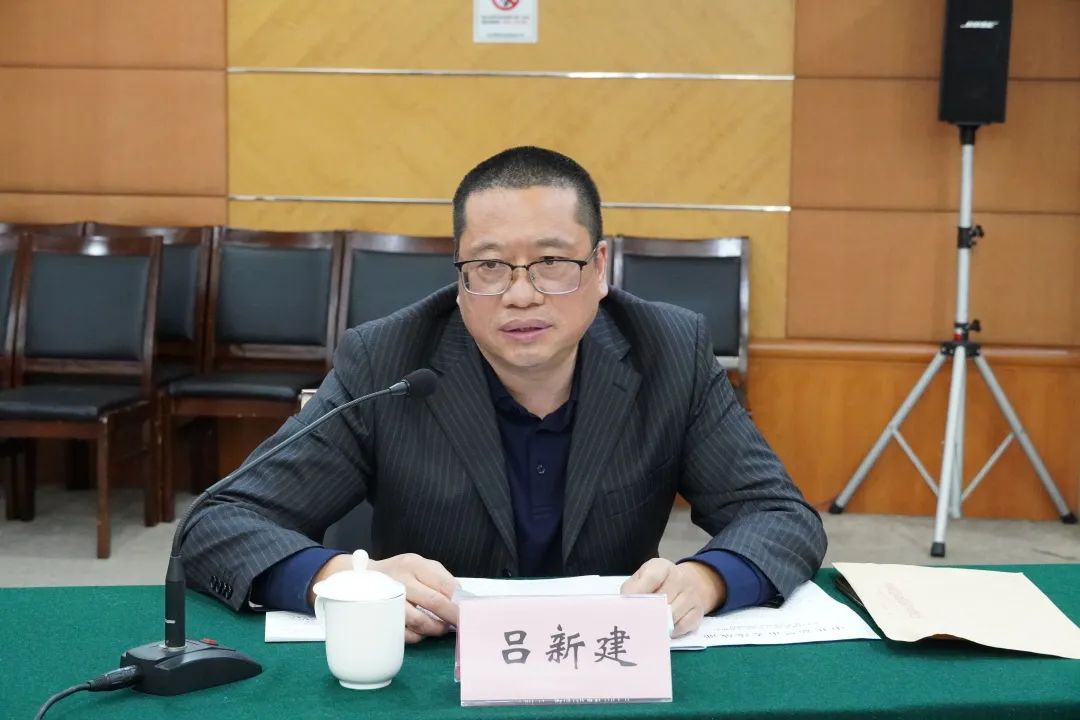 市委召开市法院市检察院工作情况通报会