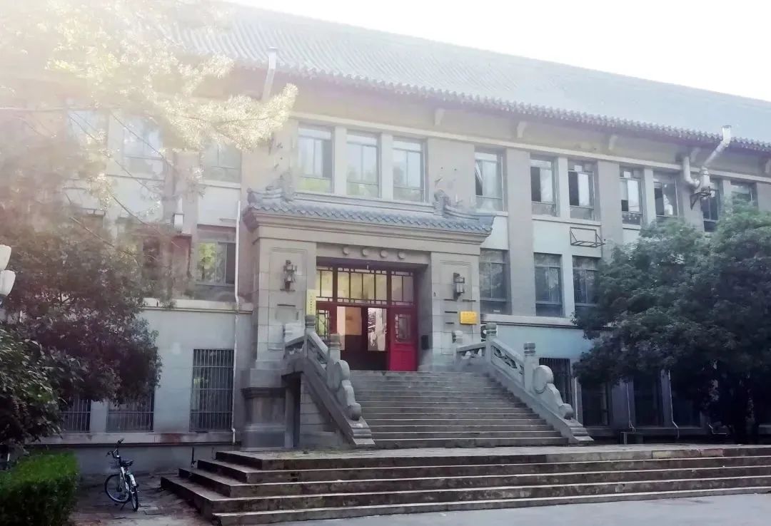 致我的南大爱你不止两三句