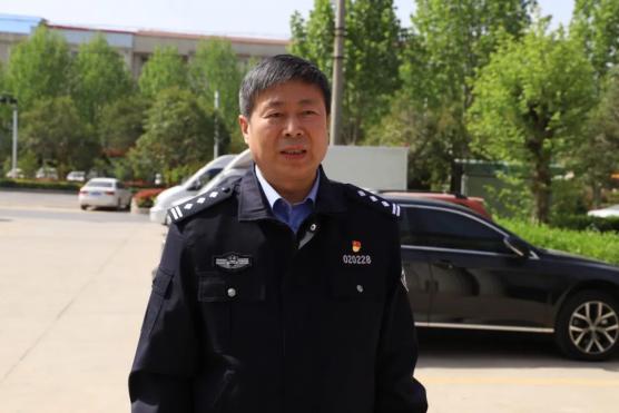 尉氏县人民法院举行县公安局驻院警务工作站揭牌仪式