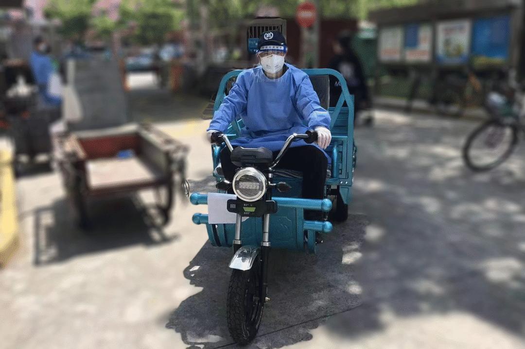 如果警察的坐骑是黄鱼车