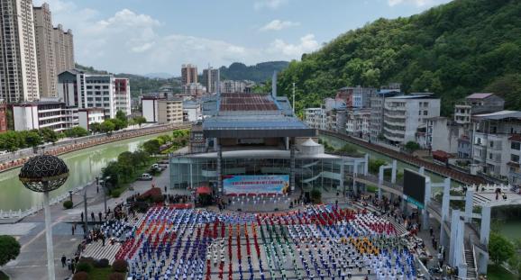 縣委宣傳部,縣團縣委,縣文化和旅遊局等單位聯合舉辦的2022年建始縣