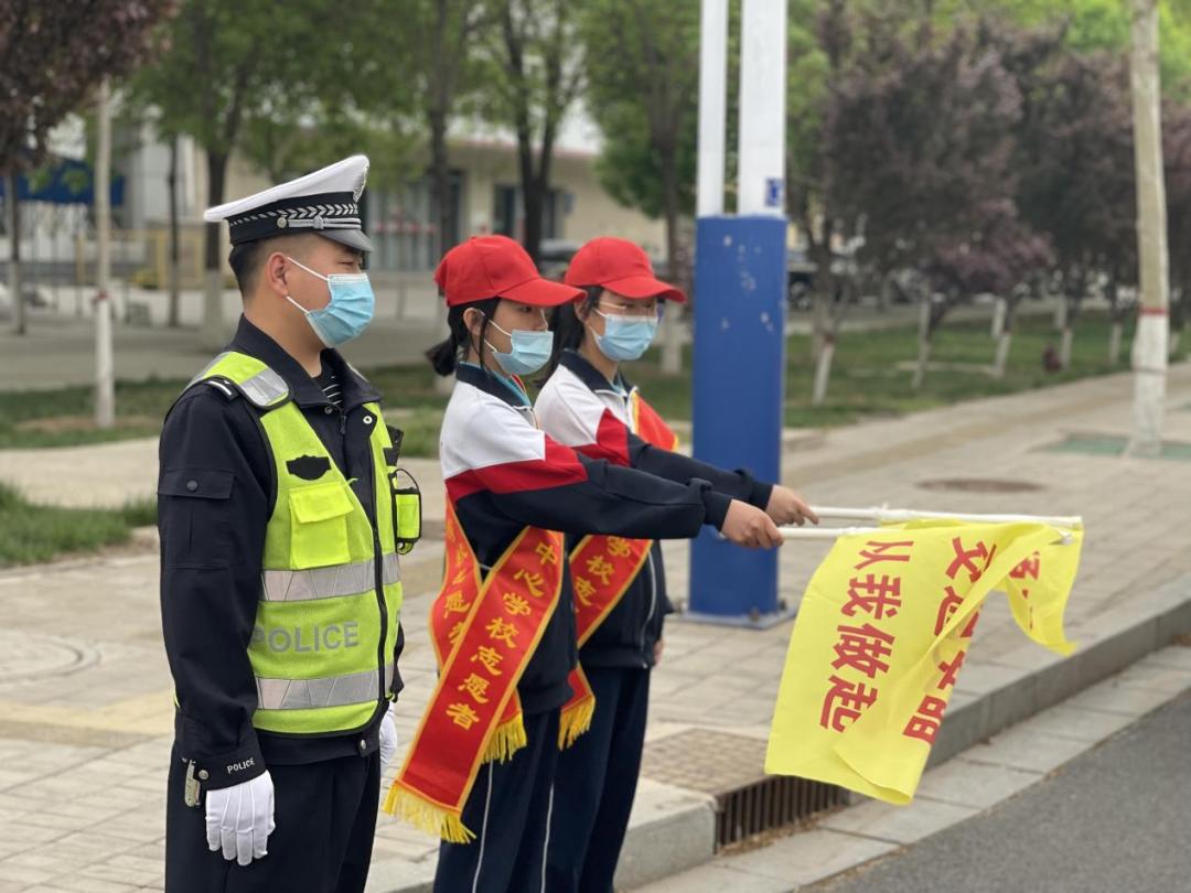 小学生交通协管员图片图片