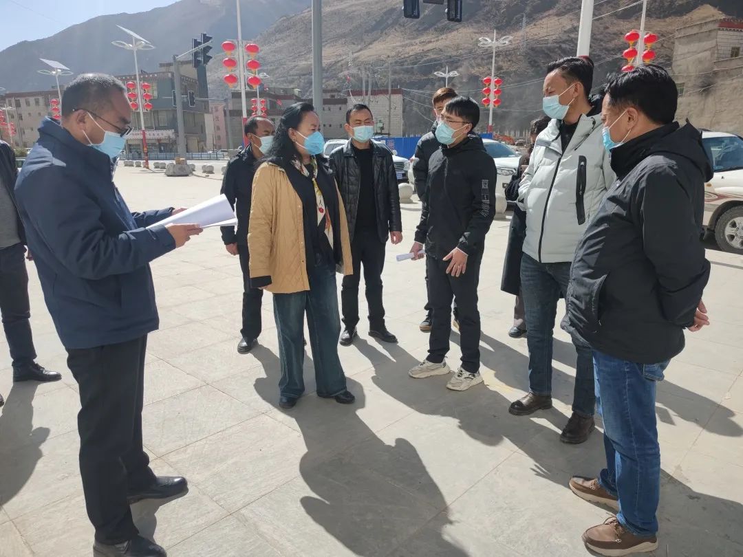 自治区商务厅副厅长德吉措姆一行工作组莅临我县开展调研指导工作