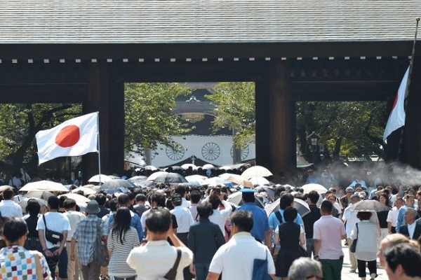 合众社日本首相岸田文雄向靖国神社供奉祭品激怒韩国