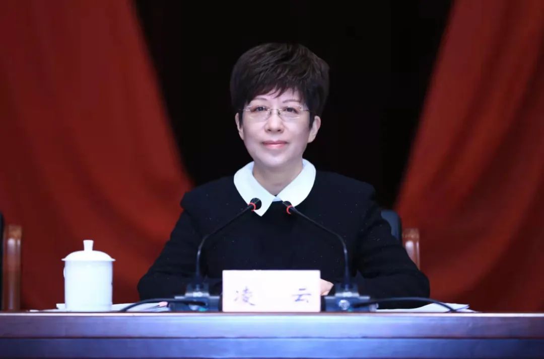 连日来,围绕"一改两为五做到",凌云,孙勇,肖善武,路海燕等市领导率先