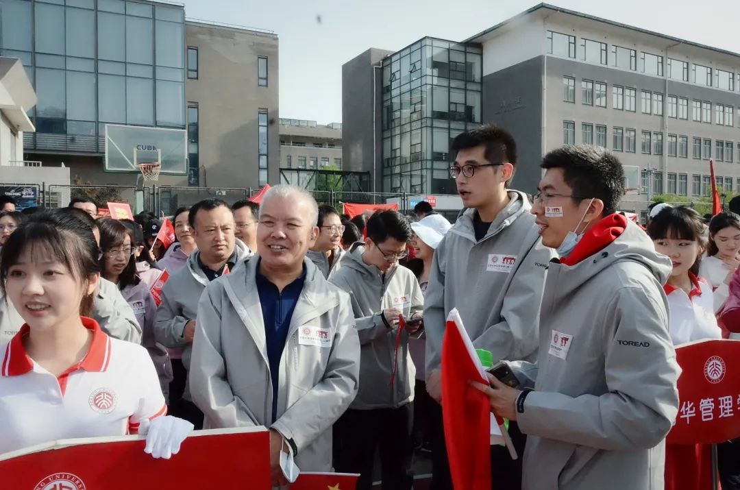 動起來很經彩北京大學第29屆體育文化節經濟學院戰報