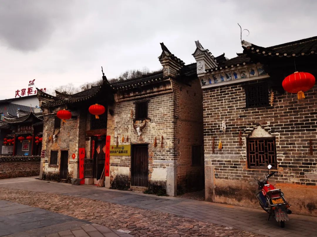 谢瑶 摄因"半条被子"故事闻名的郴州汝城县沙洲村,近年来积极建设"