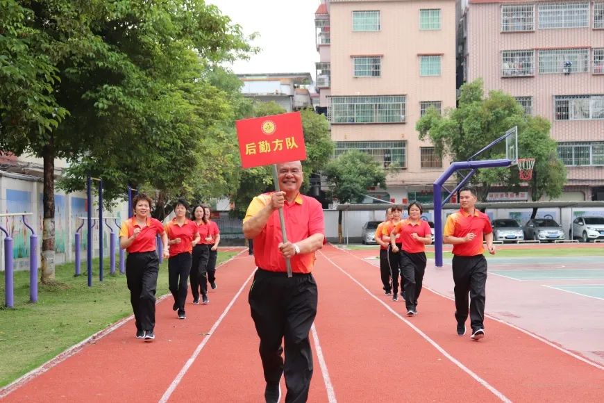 广宁周其鉴中学图片