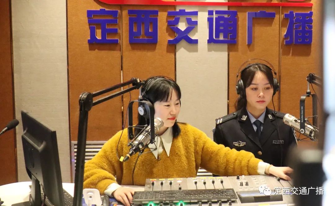 警花说交通五一假期两公布一提示