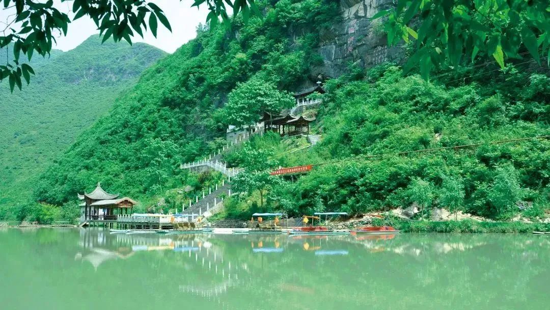 【云游安康 守护有我】"石泉十美"游古城 石泉公安护民安