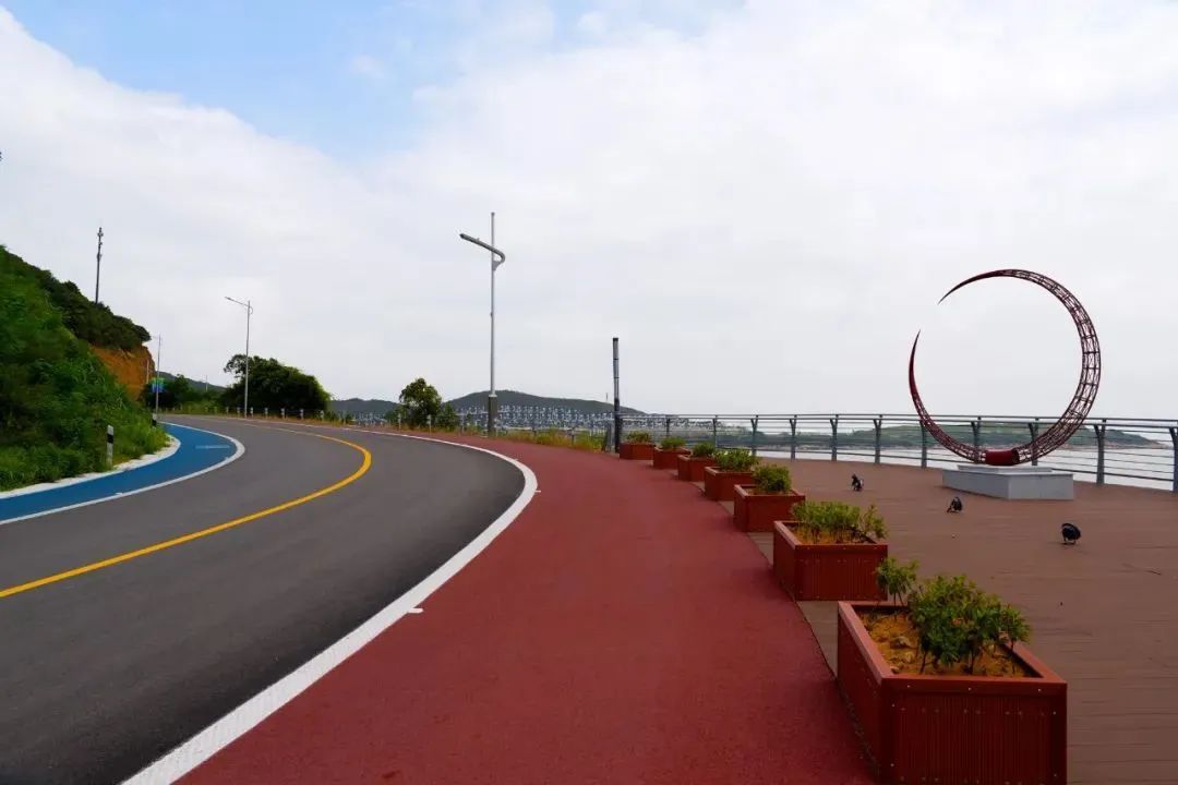 创建全国文明典范城市丨宁波新增四条绿道!市民休闲漫步又添好去处_澎