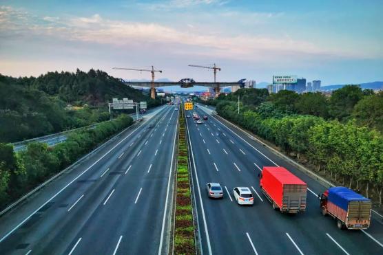 保畅通保服务五一福建高速交通安全出行提示来了