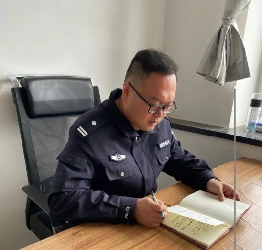 警营笃行者张立明夯实工作基础实现质量跨越