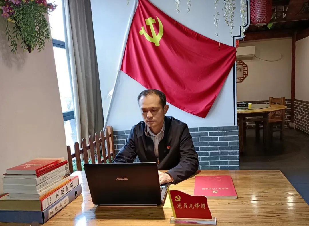 全国五一劳动奖章获得者吴万江用匠心恪守初心