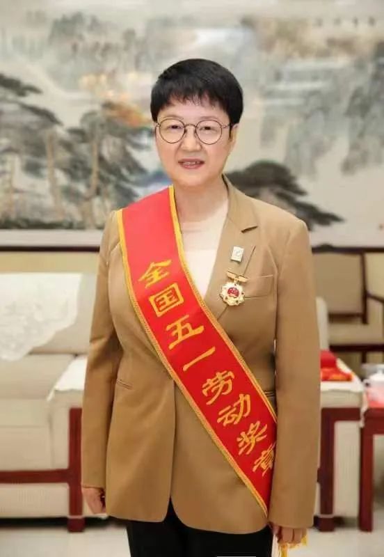 润泽科技发展有限公司董事长周超男