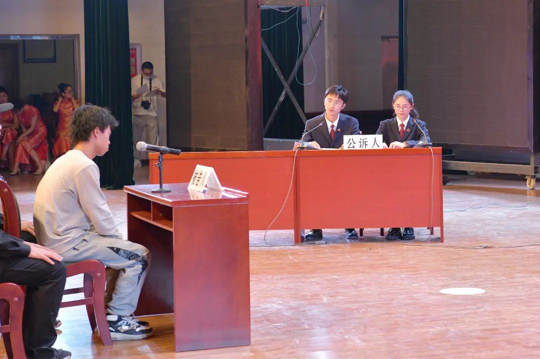 法治宣传少年模拟法庭沉浸式体验庭审现场内含现场活动视频