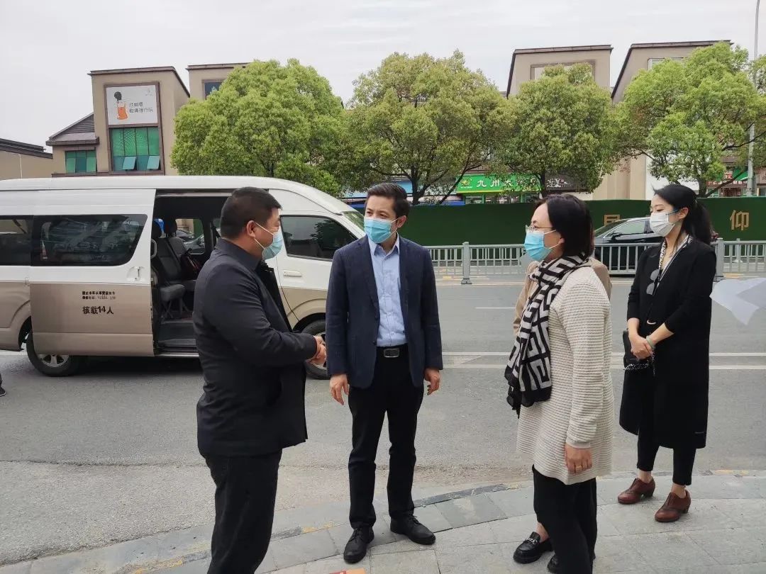 奋战16天今凯旋江南大学教师化身大白驰援苏州