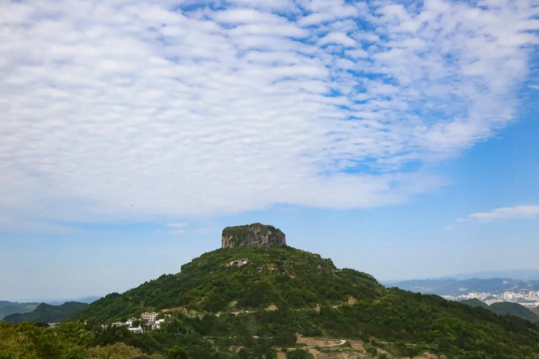 畅游家乡黄金季凯里香炉山健身休闲好去处