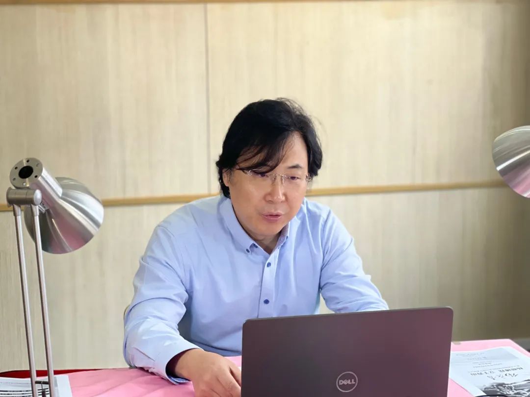 杨柳拂我立于青山上音举办杨立青教授八十诞辰纪念会暨学术研讨会