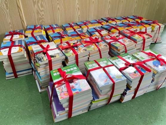 儿童友好童心迎亚运书香促共富瓯海11海豚行动暨童沐阳光赠书活动