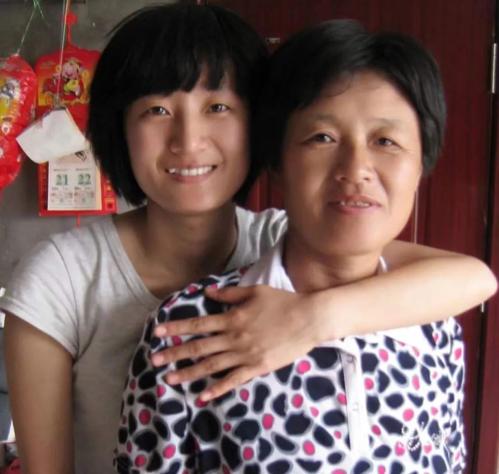 母亲节肇东法院最美的语言献给最爱的你