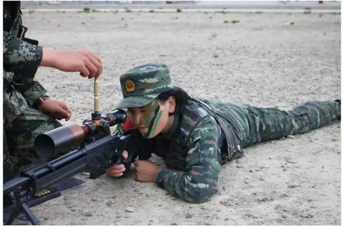 女子特战队武警图片