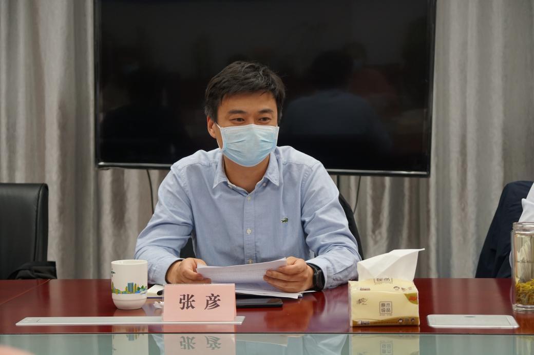 系统召开"5·12"国际护士节座谈会,青浦区副区长张彦出席活动并讲话