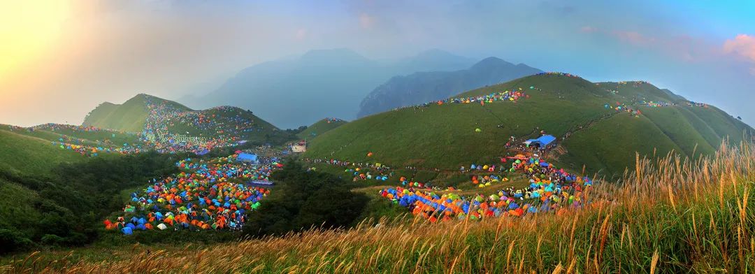 草甸雲海瀑布帳篷武功山不得不打卡的四大奇觀