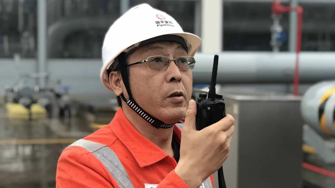 劳模安斌扎根基层的领头雁