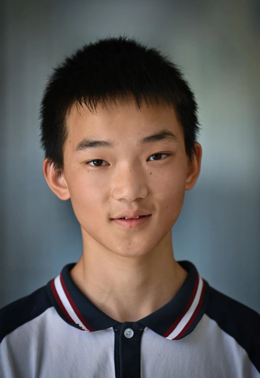 震生14岁了青春少年正向上