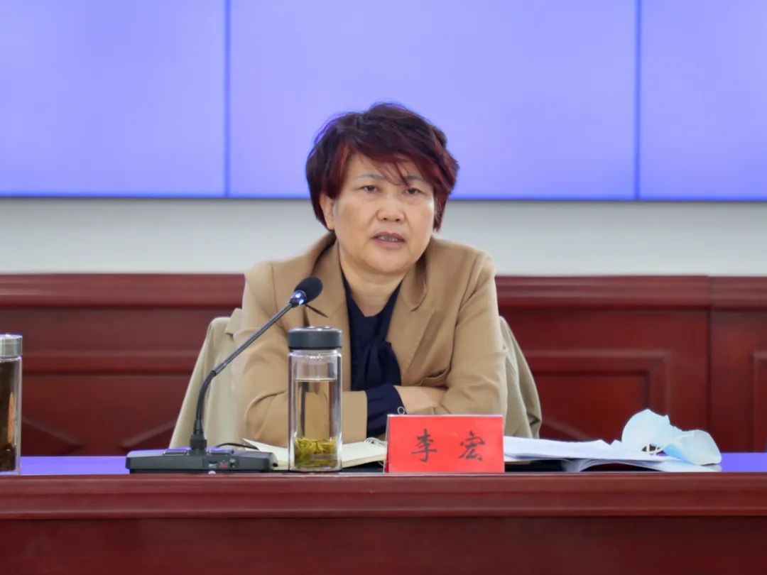 市人大常委会副主任李宏一行到康保县调研医疗质量管理工作