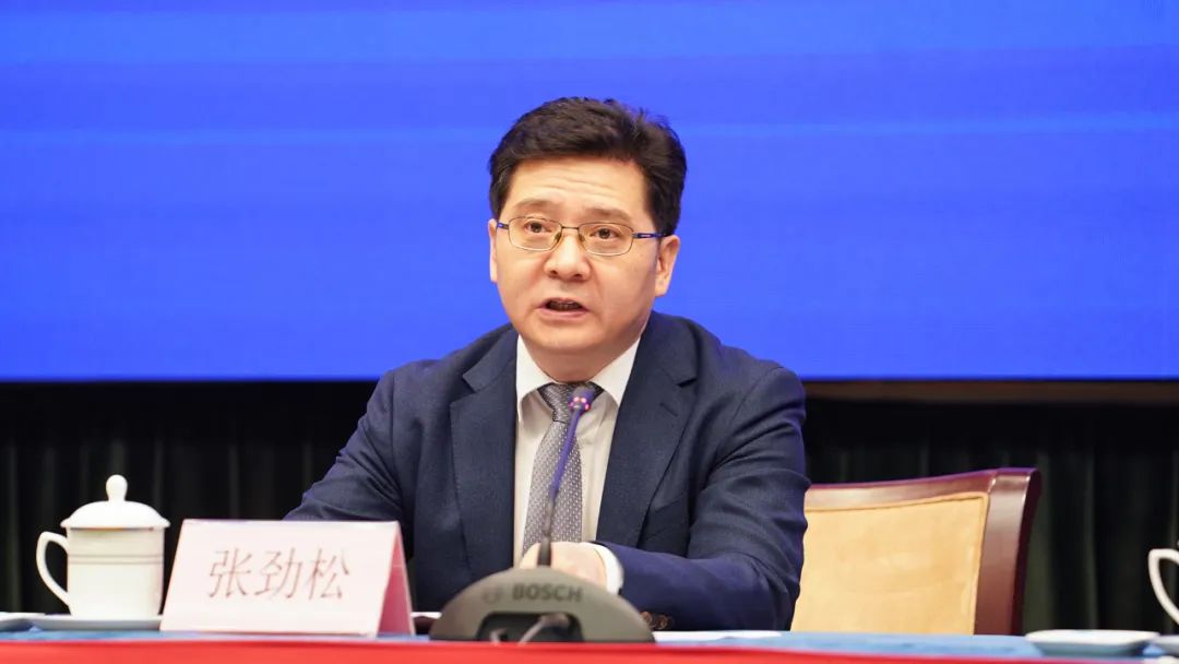 硬核广东外贸迈上8万亿元大台阶