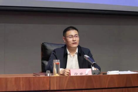 区委统战部副部长,区民宗局局长孔建东传达了上级会议精神并部署宗教