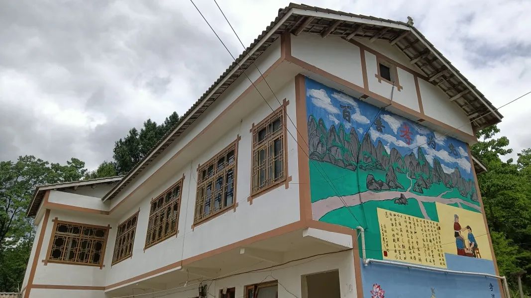 修文县大石布依族乡农村五治工作筑巢引凤农文旅融合发展