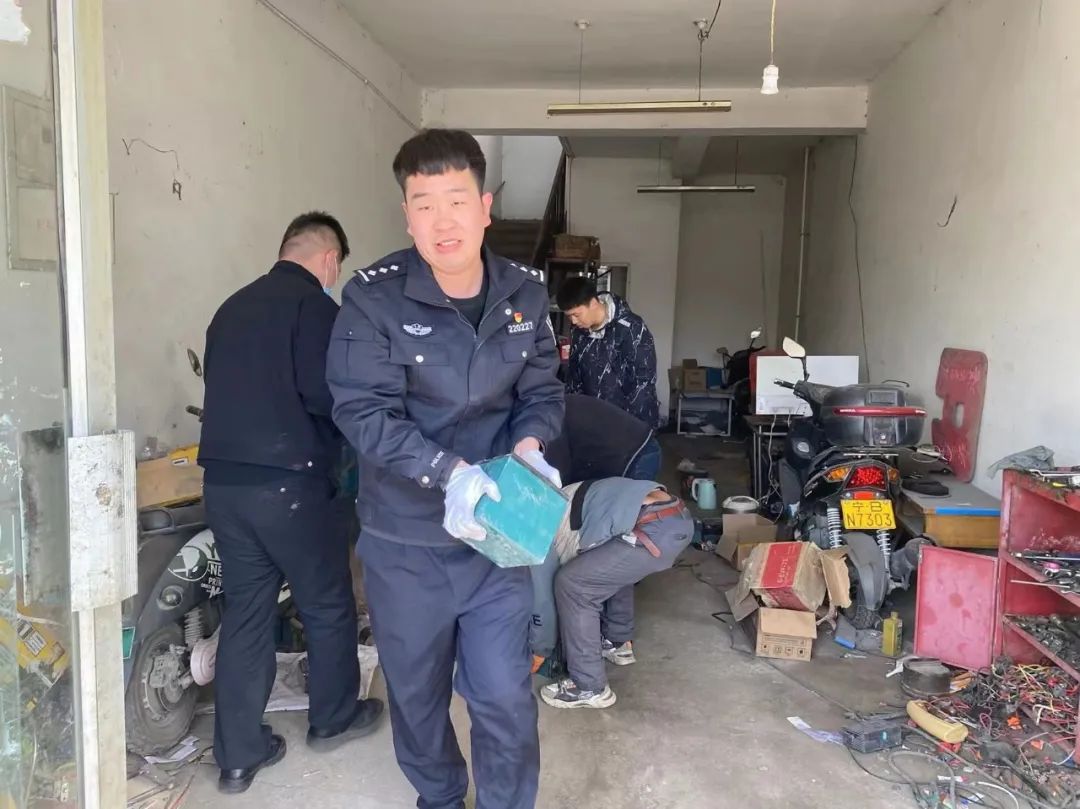 洪凡：辅警到刑警！励志的他，5年参与破刑案200余起，抓……！插图10