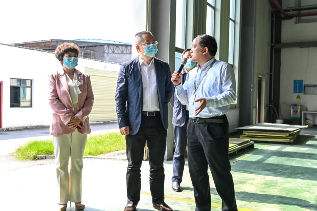 王瑜珲走访调研联点民营企业