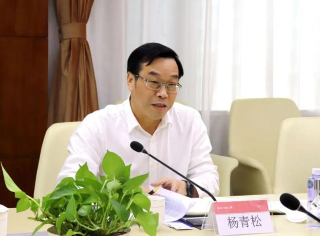 胡栋,陈伟分别针对企业提出的请求事项一一做了回应,并表示会后将协调