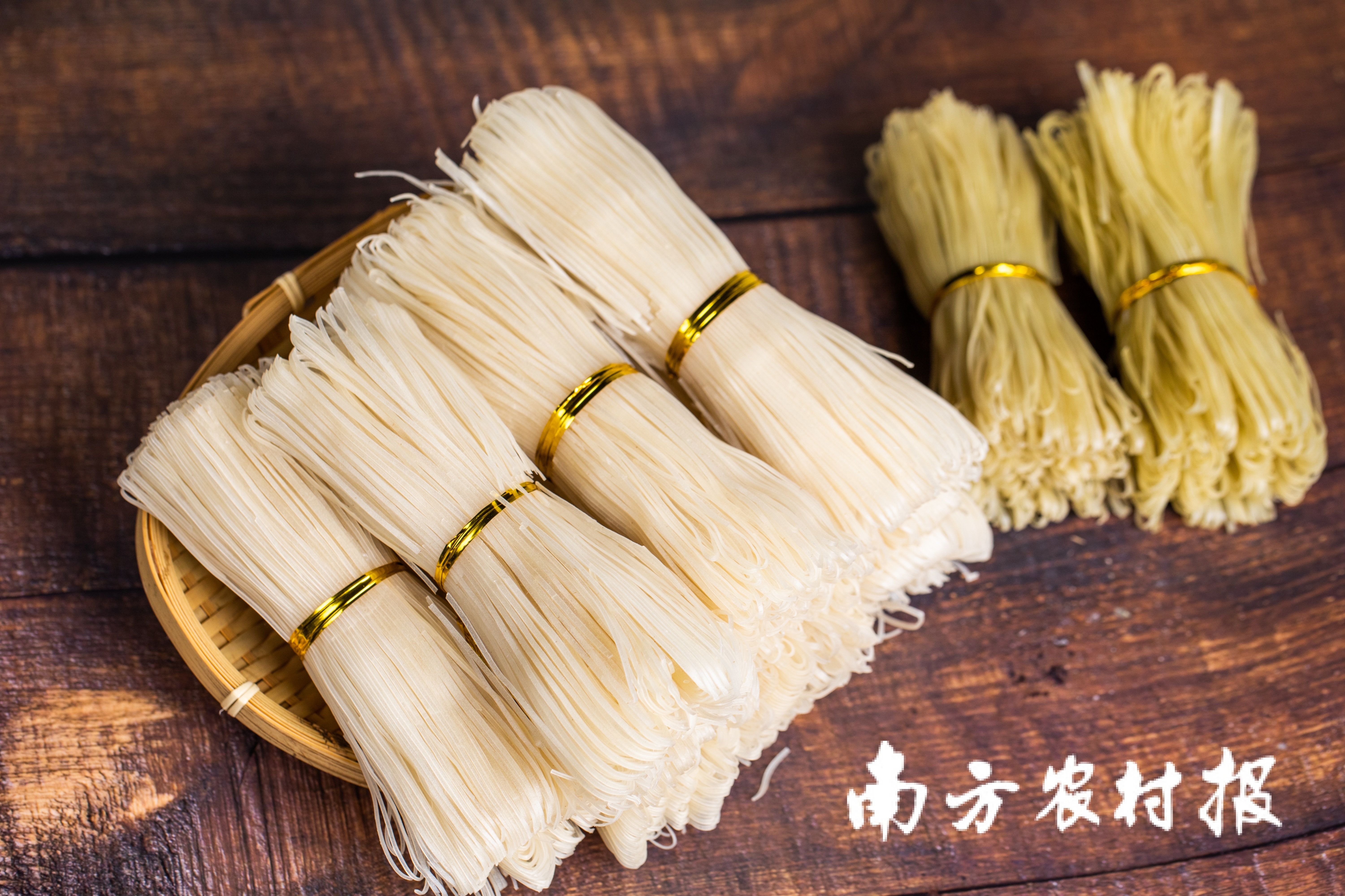 无粉不欢的你不能错过籼米精华岗坪切粉