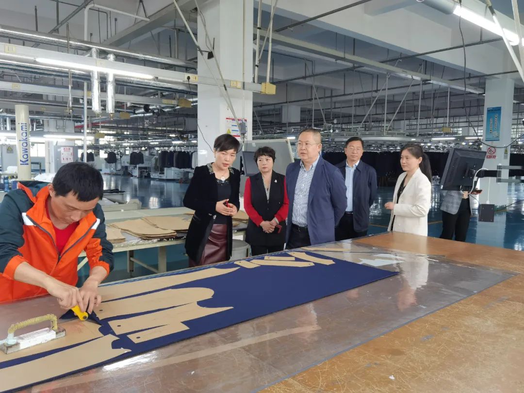 王瑜珲走访调研联点民营企业