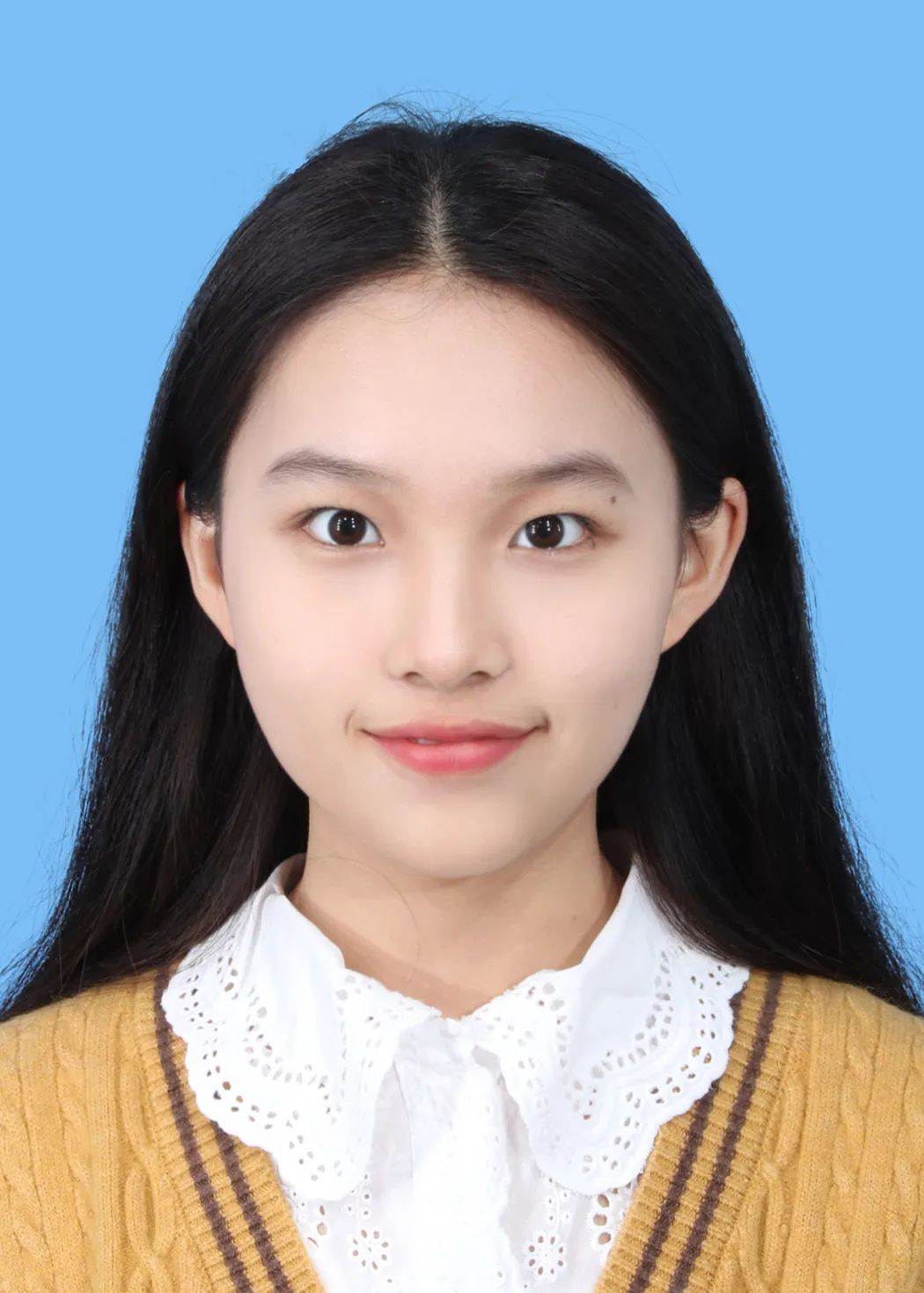 以及数学学院靳勇飞老师指导的信息学院2019级本科生郭懿敏,王若菡